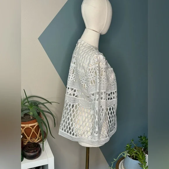 Chico’s Travelers White Open Knit Cardigan Sheer Crochet 3/4 Sleeve Jacket 4/6P - Picture 4 of 11